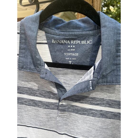 Banana Republic Men’s Denim Collar Shirt Large Blue Cream Stripe Short Sleeve - Picture 4 of 7